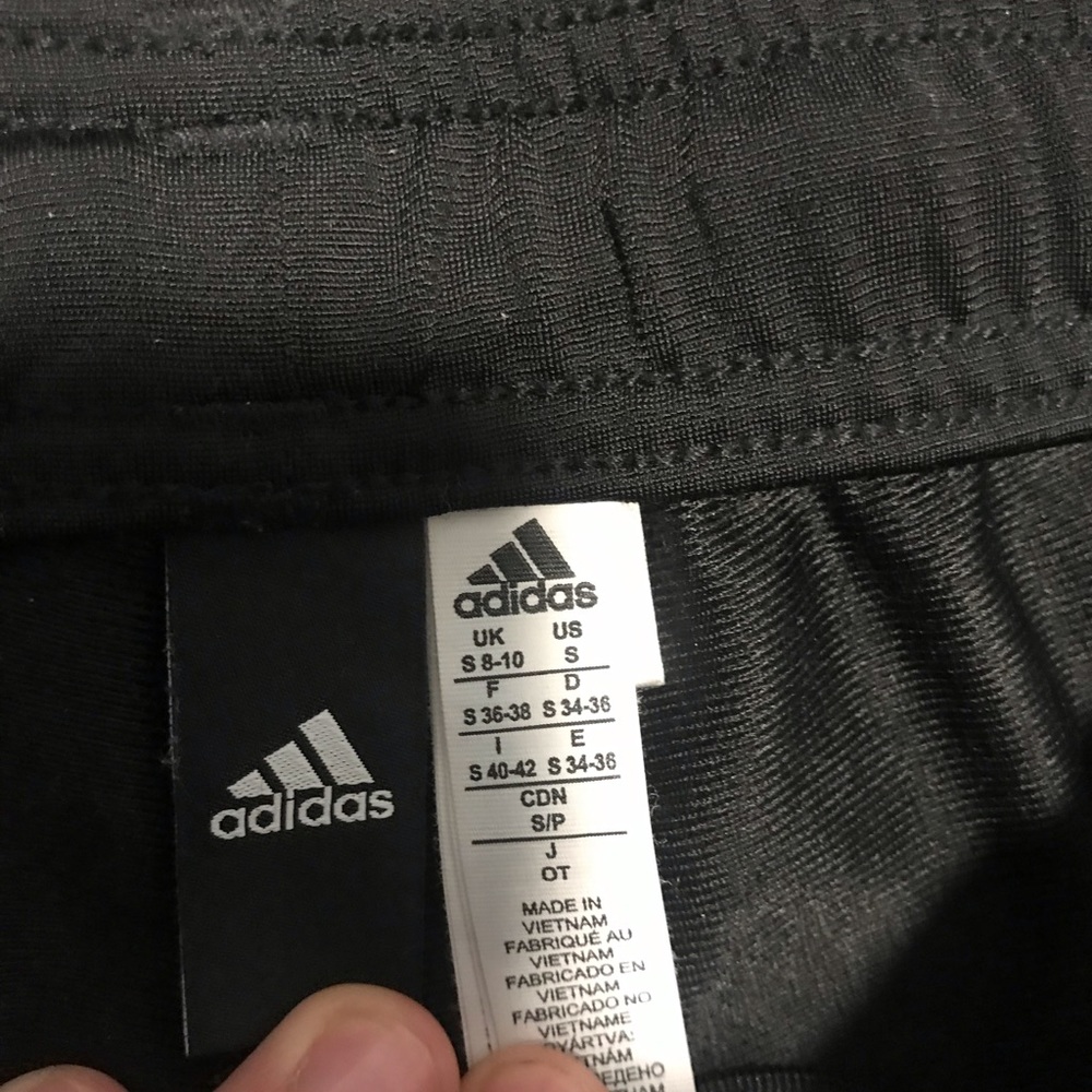 Men’s Adidas Joggers Small - Picture 6 of 6